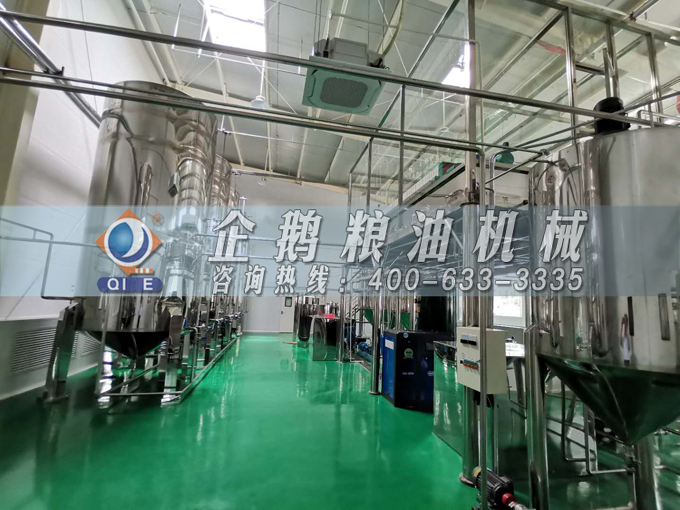 企鵝牌茶籽油雙螺桿榨油機(jī)，用心制造獲得客戶(hù)認(rèn)可(圖5)